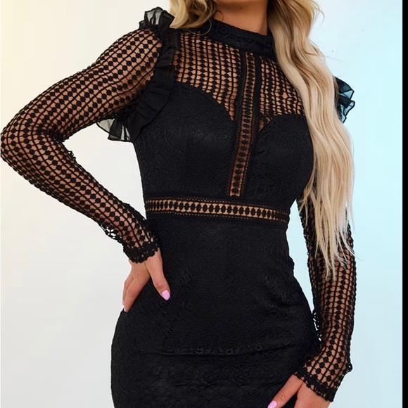 PrettyLittleThing Night Classy Dress - Picture 13 of 13